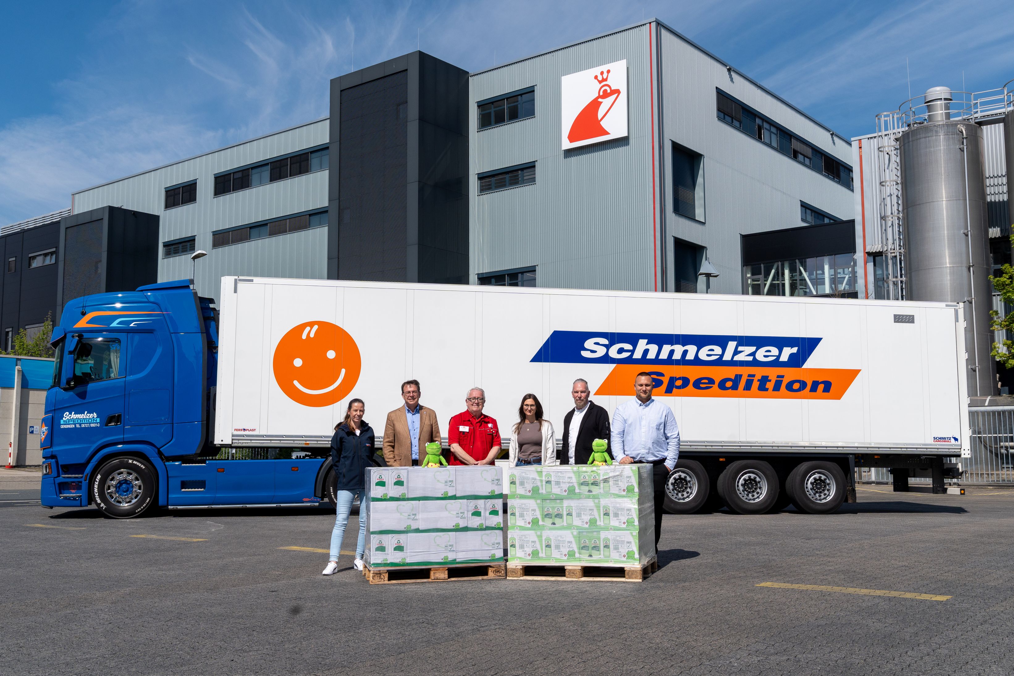 Schmelzer Spedition aus Gensingen unterstützt Tafeln Schmelzer Spedition aus Gensingen unterstützt Tafeln